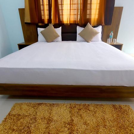 Hotel Comfort Inn Homestay Ντεχραντούν Εξωτερικό φωτογραφία